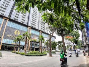 TRUNG TÂM BA ĐÌNH - MẶT PHỐ HOÀNG HOA THÁM - VỈA HÈ TO - KINH DOANH TỐT - GIÁ HỢP LÝ - BAY NHANH